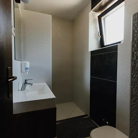 فيلة Misur Vendeghaz *