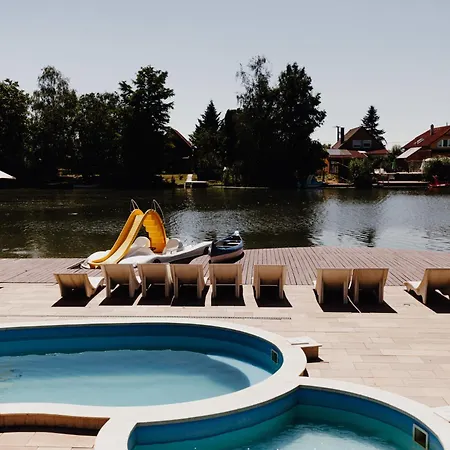 Misúr Villa